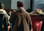 Immagine di Abbigliamento per il tempo libero United States USA, 1958, secondo 20 filmato di repertorio 65675032781