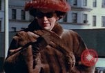 Immagine di Abbigliamento per il tempo libero United States USA, 1958, secondo 21 filmato di repertorio 65675032781