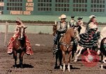 Standbild Rodeo United States USA, 1958, aus Sekunde 10 historischem Filmmaterial Videoclip 65675032784