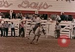 Standbild Rodeo United States USA, 1958, aus Sekunde 13 historischem Filmmaterial Videoclip 65675032784