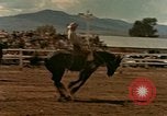 Standbild Rodeo United States USA, 1958, aus Sekunde 24 historischem Filmmaterial Videoclip 65675032784