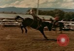 Standbild Rodeo United States USA, 1958, aus Sekunde 25 historischem Filmmaterial Videoclip 65675032784