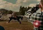 Standbild Rodeo United States USA, 1958, aus Sekunde 28 historischem Filmmaterial Videoclip 65675032784