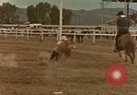 Standbild Rodeo United States USA, 1958, aus Sekunde 58 historischem Filmmaterial Videoclip 65675032784