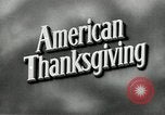 Standbild American Family Thanksgiving Abendessen vorbereiten United States USA, 1954, aus Sekunde 5 historischem Filmmaterial Videoclip 65675032785