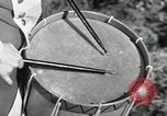 Standbild American colonial militia United States USA, 1954, aus Sekunde 7 historischem Filmmaterial Videoclip 65675032786