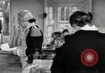 Standbild American colonial militia United States USA, 1954, aus Sekunde 34 historischem Filmmaterial Videoclip 65675032786