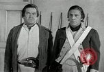 Standbild American colonial militia United States USA, 1954, aus Sekunde 56 historischem Filmmaterial Videoclip 65675032786