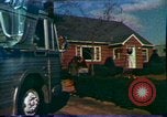 Standbild Dialyse auf Rädern United States USA, 1972, aus Sekunde 18 historischem Filmmaterial Videoclip 65675032793