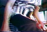 Standbild Dialyse auf Rädern United States USA, 1972, aus Sekunde 34 historischem Filmmaterial Videoclip 65675032793