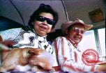 Standbild Dialyse auf Rädern United States USA, 1972, aus Sekunde 39 historischem Filmmaterial Videoclip 65675032793