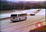 Standbild Dialyse auf Rädern United States USA, 1972, aus Sekunde 50 historischem Filmmaterial Videoclip 65675032793