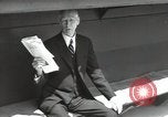 Immagine di Connie Mack con figli e nipote Philadelphia Pennsylvania USA, 1946, secondo 9 filmato di repertorio 65675032811