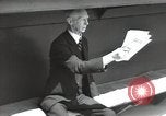 Immagine di Connie Mack con figli e nipote Philadelphia Pennsylvania USA, 1946, secondo 16 filmato di repertorio 65675032811