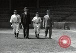 Immagine di Connie Mack con figli e nipote Philadelphia Pennsylvania USA, 1946, secondo 62 filmato di repertorio 65675032811