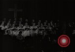 Standbild Christian Pentacostal Service beim Angelus Tempel Foursquare Kirche Los Angeles California USA, 1936, aus Sekunde 3 historischem Filmmaterial Videoclip 65675032818