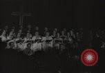Standbild Christian Pentacostal Service beim Angelus Tempel Foursquare Kirche Los Angeles California USA, 1936, aus Sekunde 7 historischem Filmmaterial Videoclip 65675032818