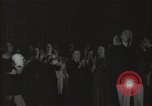 Standbild Christian Pentacostal Service beim Angelus Tempel Foursquare Kirche Los Angeles California USA, 1936, aus Sekunde 30 historischem Filmmaterial Videoclip 65675032818