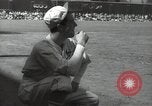 Standbild Robert Taylor in St Louis Cardinals baseball uniform California United States USA, 1932, aus Sekunde 8 historischem Filmmaterial Videoclip 65675032822