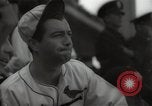 Standbild Robert Taylor in St Louis Cardinals baseball uniform California United States USA, 1932, aus Sekunde 23 historischem Filmmaterial Videoclip 65675032822