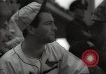 Standbild Robert Taylor in St Louis Cardinals baseball uniform California United States USA, 1932, aus Sekunde 24 historischem Filmmaterial Videoclip 65675032822