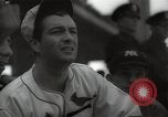 Standbild Robert Taylor in St Louis Cardinals baseball uniform California United States USA, 1932, aus Sekunde 26 historischem Filmmaterial Videoclip 65675032822