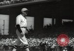 Standbild Robert Taylor in St Louis Cardinals baseball uniform California United States USA, 1932, aus Sekunde 29 historischem Filmmaterial Videoclip 65675032822