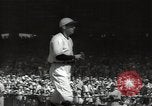 Standbild Robert Taylor in St Louis Cardinals baseball uniform California United States USA, 1932, aus Sekunde 33 historischem Filmmaterial Videoclip 65675032822
