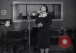 Image Marian Anderson New York City USA, 1943, de la seconde 23 séquences d'archives historiques vidéo 65675032828