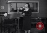 Image Marian Anderson New York City USA, 1943, de la seconde 27 séquences d'archives historiques vidéo 65675032828