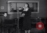 Image Marian Anderson New York City USA, 1943, de la seconde 52 séquences d'archives historiques vidéo 65675032828