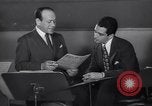 Image Perry Como avec Murray Wisell California United States USA, 1943, de la seconde 9 séquences d'archives historiques vidéo 65675032829