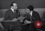 Image Perry Como avec Murray Wisell California United States USA, 1943, de la seconde 17 séquences d'archives historiques vidéo 65675032829