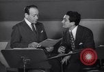Image Perry Como avec Murray Wisell California United States USA, 1943, de la seconde 21 séquences d'archives historiques vidéo 65675032829