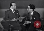 Image Perry Como avec Murray Wisell California United States USA, 1943, de la seconde 24 séquences d'archives historiques vidéo 65675032829