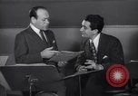 Image Perry Como avec Murray Wisell California United States USA, 1943, de la seconde 54 séquences d'archives historiques vidéo 65675032829