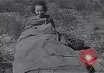 Immagine di Obbligazioni di guerra United States USA, 1943, secondo 8 filmato di repertorio 65675032833