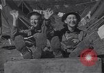 Immagine di Obbligazioni di guerra United States USA, 1943, secondo 16 filmato di repertorio 65675032833