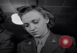 Immagine di Obbligazioni di guerra United States USA, 1943, secondo 35 filmato di repertorio 65675032833