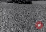 Standbild Menschen United States USA, 1943, aus Sekunde 22 historischem Filmmaterial Videoclip 65675032834