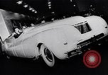 Standbild Menschen United States USA, 1943, aus Sekunde 41 historischem Filmmaterial Videoclip 65675032834
