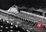 Standbild Menschen United States USA, 1943, aus Sekunde 45 historischem Filmmaterial Videoclip 65675032834