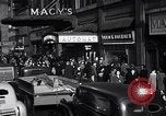 Standbild Midtown Manhattan belebten Straße Szenen New York City USA, 1948, aus Sekunde 47 historischem Filmmaterial Videoclip 65675032835