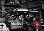 Standbild Midtown Manhattan belebten Straße Szenen New York City USA, 1948, aus Sekunde 51 historischem Filmmaterial Videoclip 65675032835