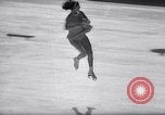 Standbild Peggy Fleming Sieg 1966 Schweiz, 1966, aus Sekunde 30 historischem Filmmaterial Videoclip 65675032845