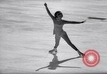 Standbild Peggy Fleming Sieg 1966 Schweiz, 1966, aus Sekunde 35 historischem Filmmaterial Videoclip 65675032845