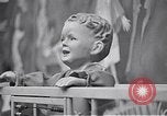 Immagine di Fiera del commercio dopo la seconda guerra mondiale Scotland Regno Unito, 1950, secondo 18 filmato di repertorio 65675032850