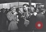 Immagine di Fiera del commercio dopo la seconda guerra mondiale Scotland Regno Unito, 1950, secondo 45 filmato di repertorio 65675032850