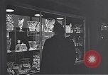 Immagine di Enamelware Scotland Regno Unito, 1950, secondo 31 filmato di repertorio 65675032851
