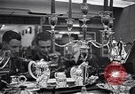 Immagine di Enamelware Scotland Regno Unito, 1950, secondo 42 filmato di repertorio 65675032851